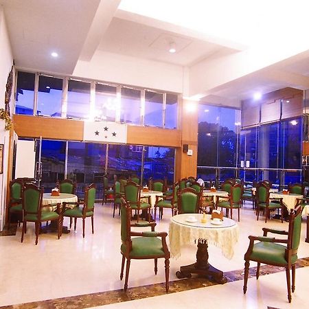 Jing Ai Hotel Luodong Extérieur photo