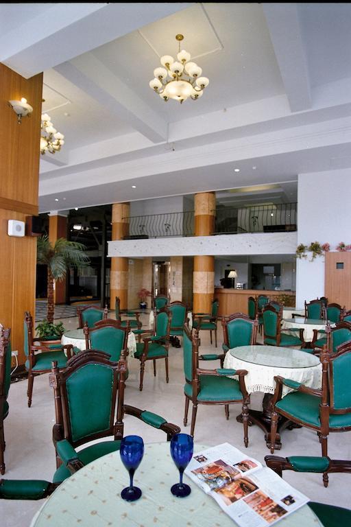 Jing Ai Hotel Luodong Extérieur photo