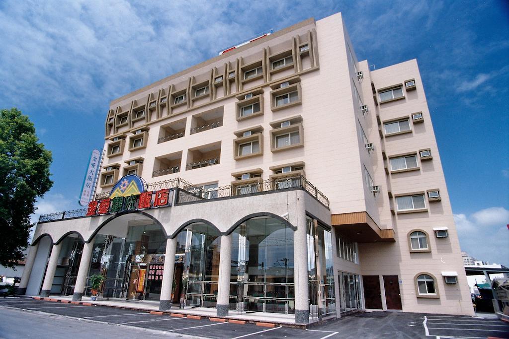 Jing Ai Hotel Luodong Extérieur photo